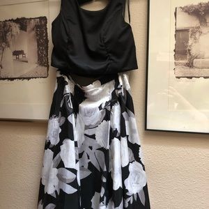 Sequin Hearts floor length tailored formal dress